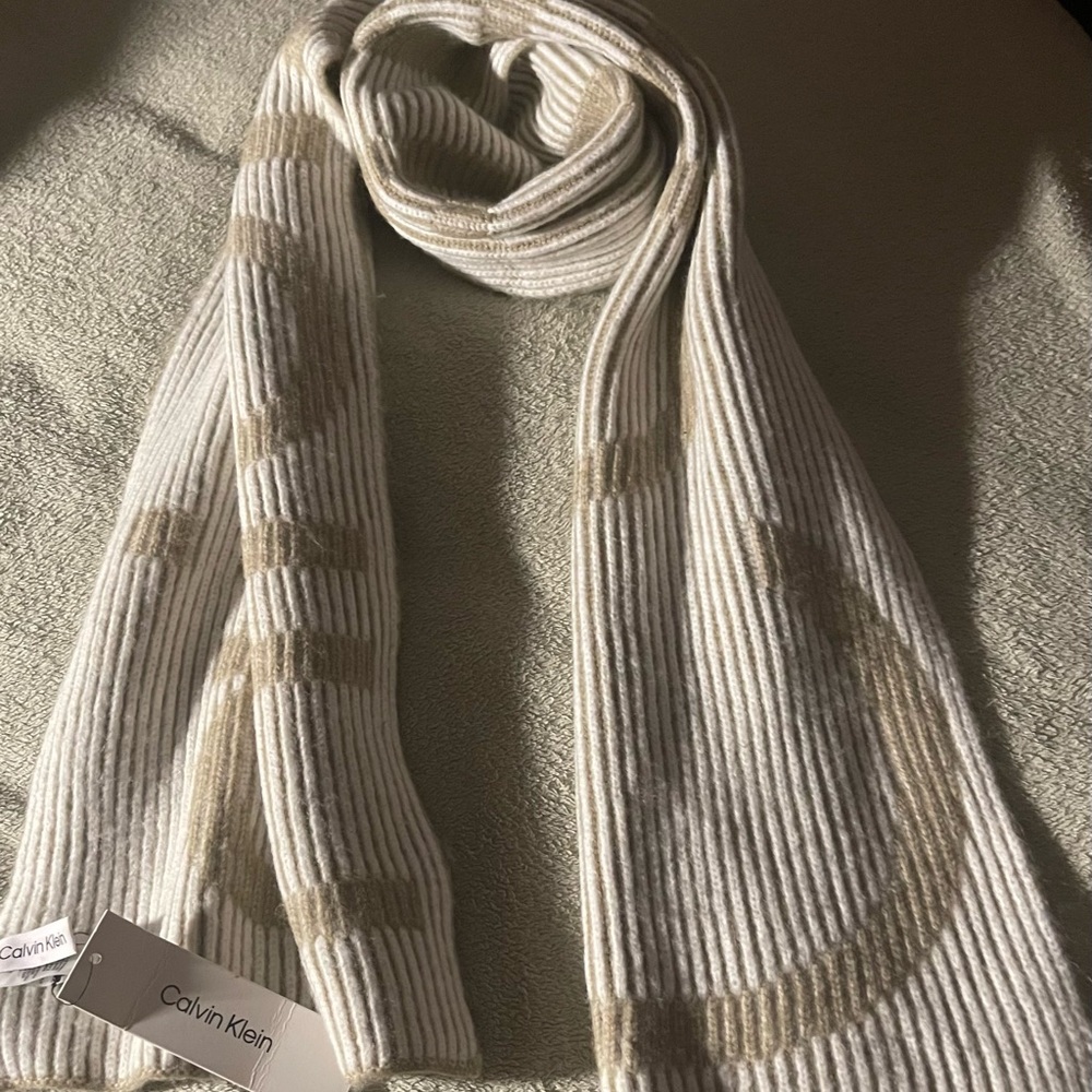 Cream cashmere men’s